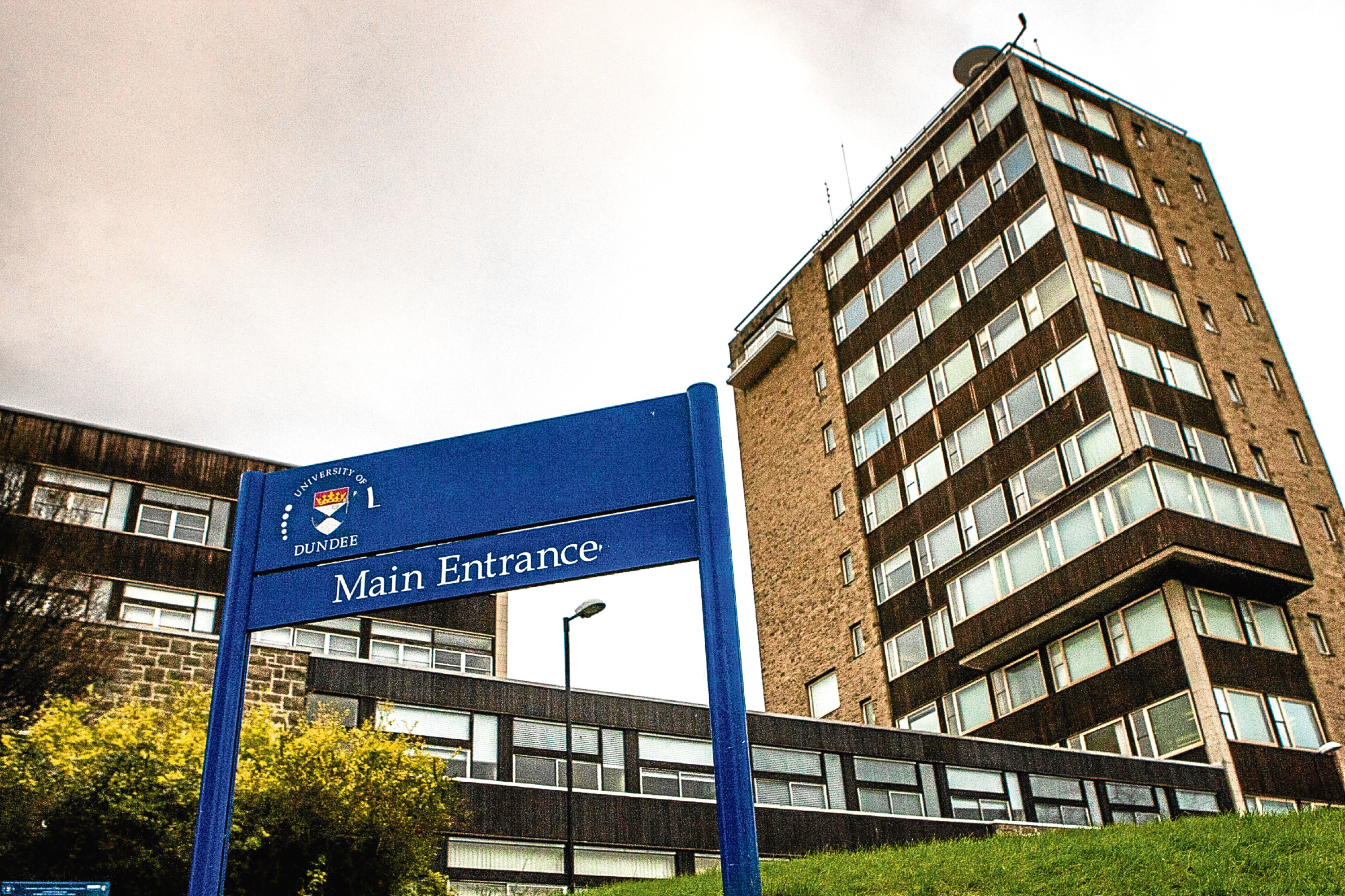 The University of Dundee Global Excellence Scholarships